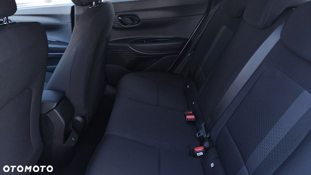 Hyundai i20 - 15