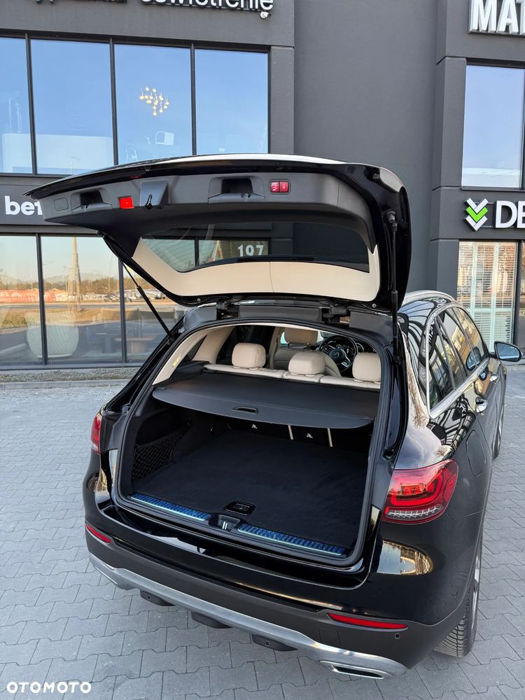 Mercedes-Benz GLC 300 4Matic 9G-TRONIC - 7