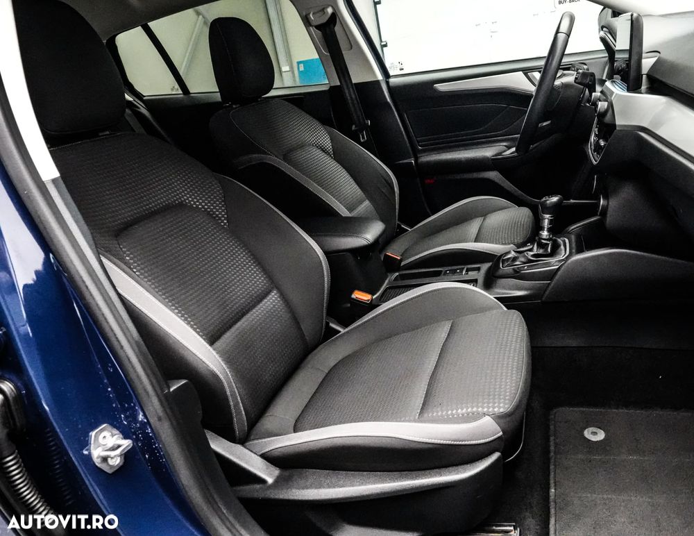 Ford Focus 1.0 EcoBoost Titanium Business - 15