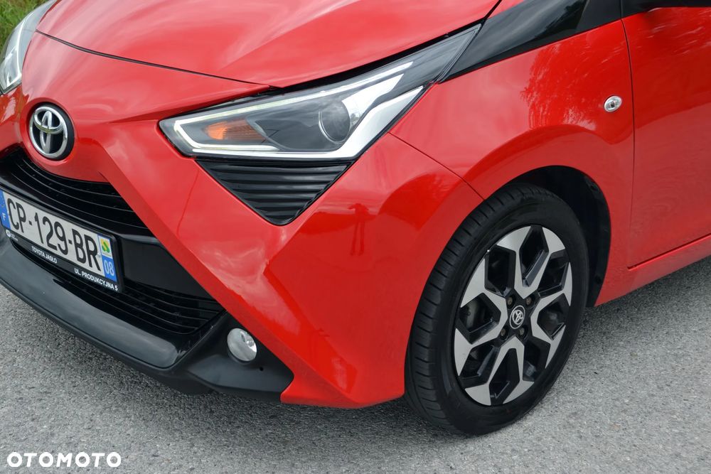 Toyota Aygo x.shift x-play connect - 14