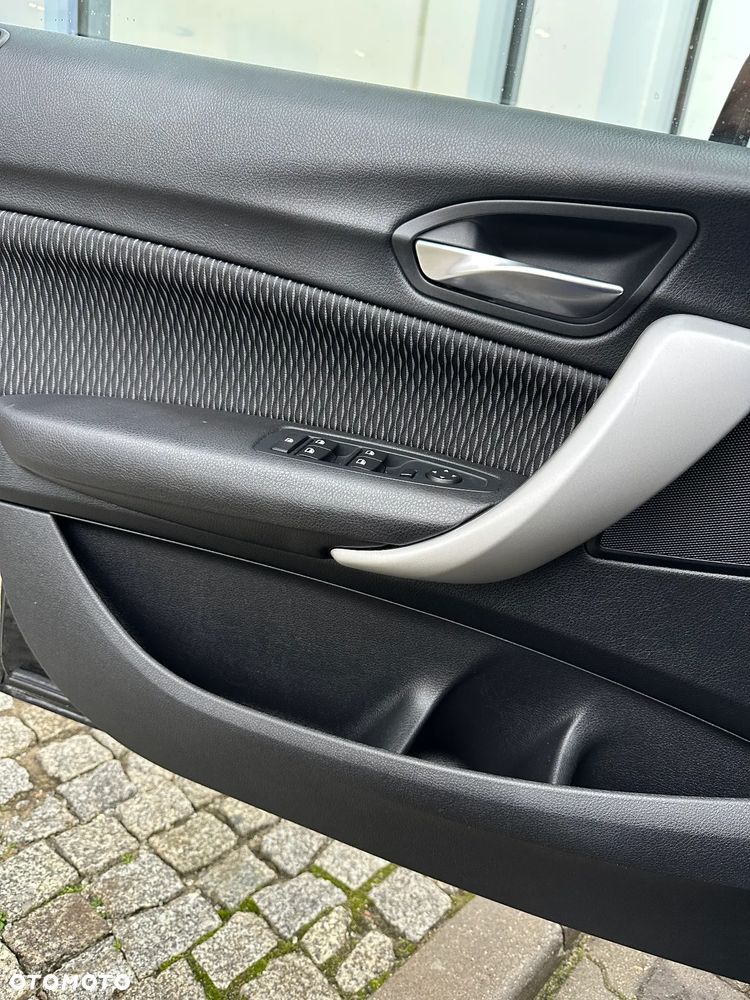 BMW Seria 1 118i - 12