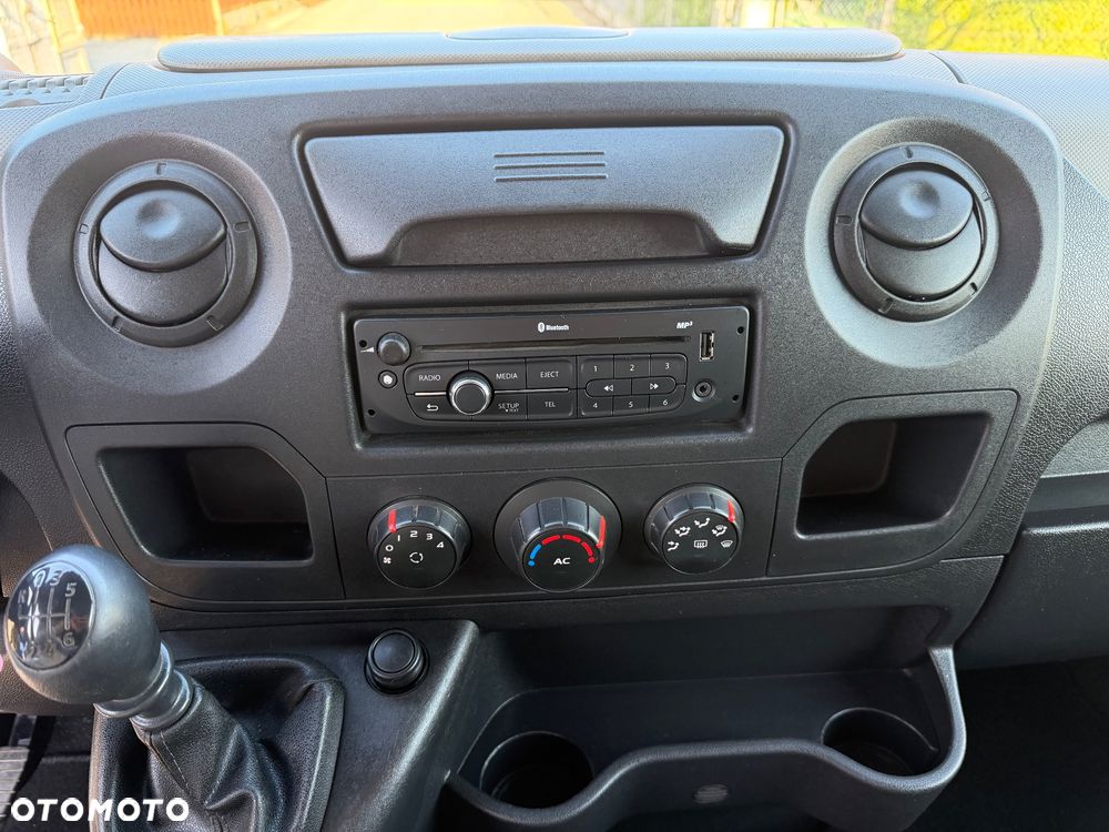 Renault Master - 22