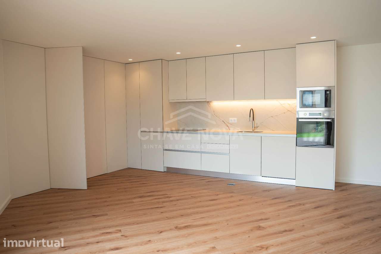 T2 Novo c/ Jardim (39m2) em Arcozelo (Praias) - Grande imagem: 3/24