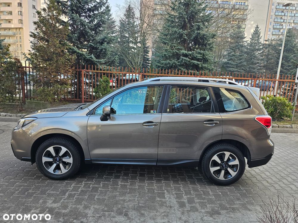 Subaru Forester 2.0 i Exclusive Lineartronic - 5