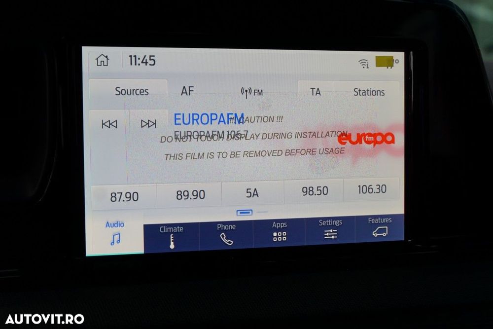 Ford Tourneo Courier 1.0 EcoBoost M6 Trend - 14