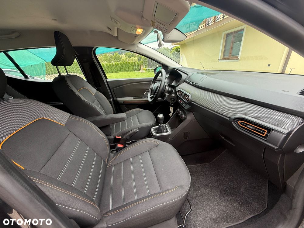 Dacia Sandero - 10
