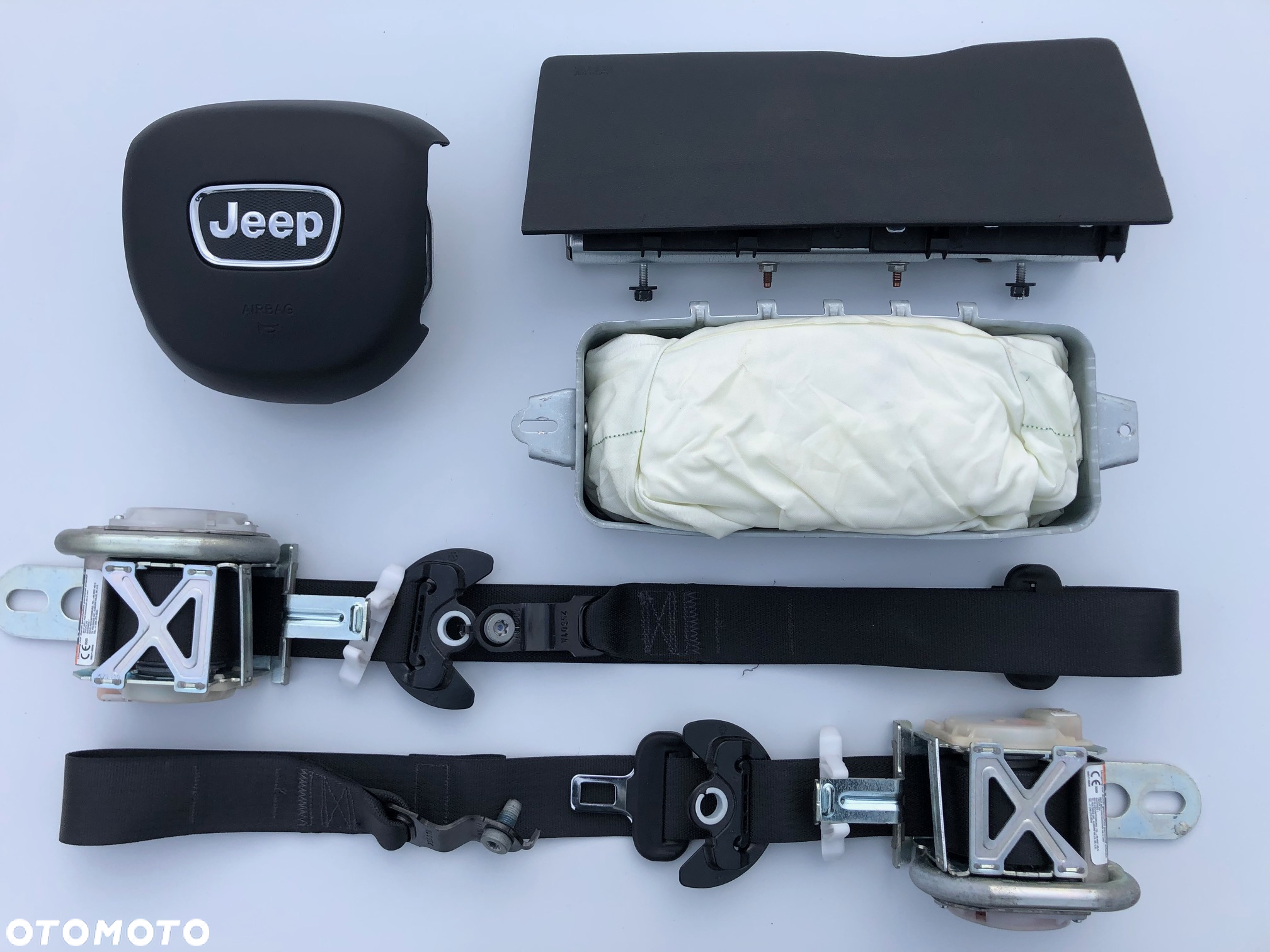 JEEP GRAND CHEROKEE WK2 SRT  TRACKHAWK AIRBAG PODUSZKA POWIETRZNA KIEROWCY SKÓRA PASY PAS KURTYNA FOTELA FOTELOWA W FOTEL DESKA KONSOLA naprawa regeneracja Raz2 !!! - 5