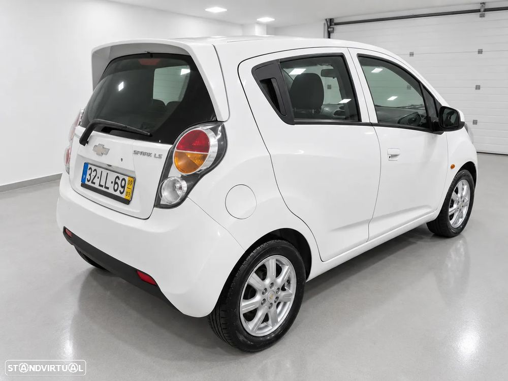 Chevrolet Spark 1.0 LS - 2