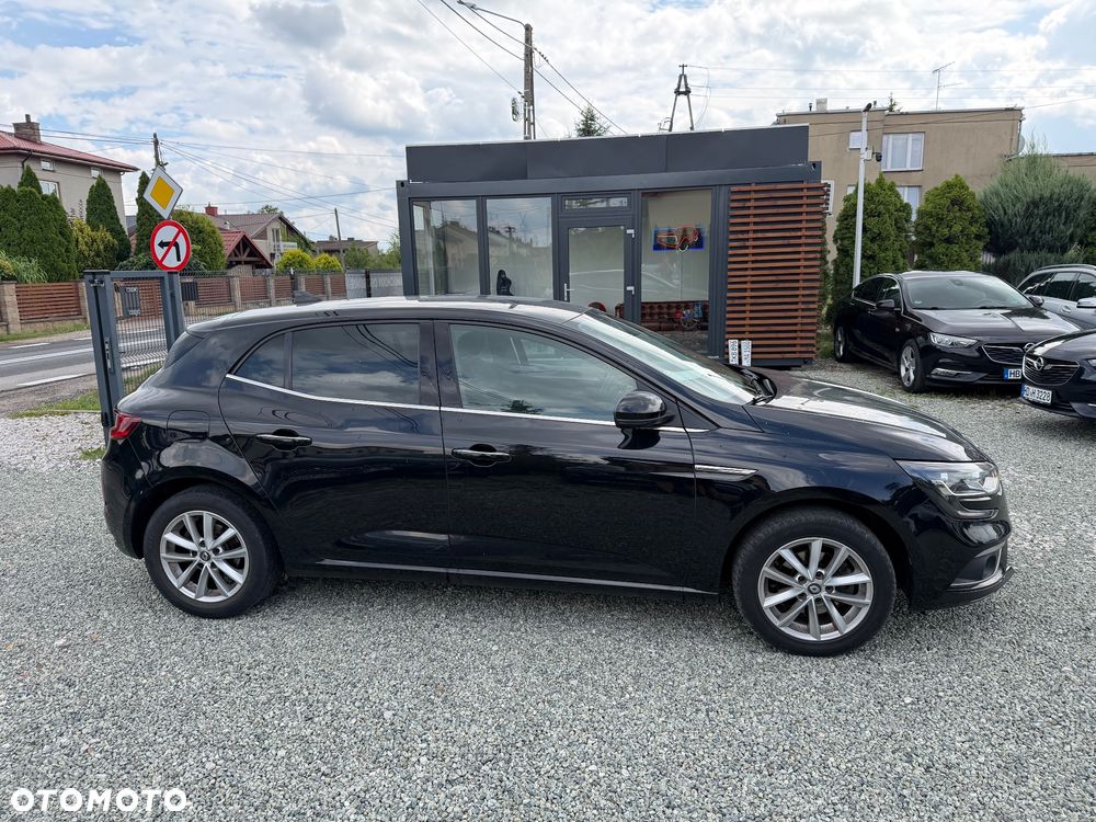 Renault Megane TCe 115 GPF LIMITED - 10