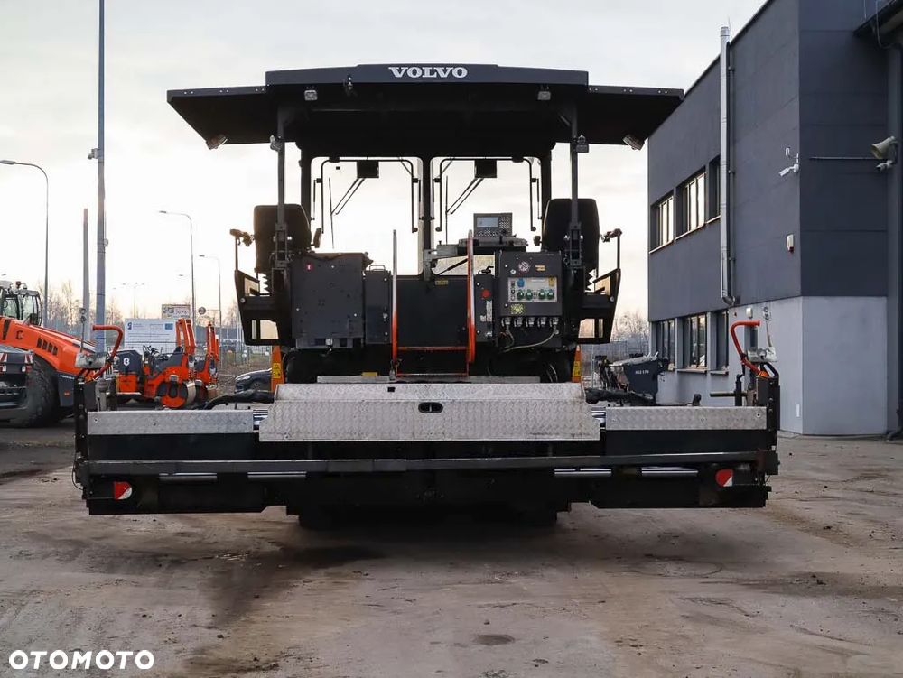 Volvo ABG P6820D - 7