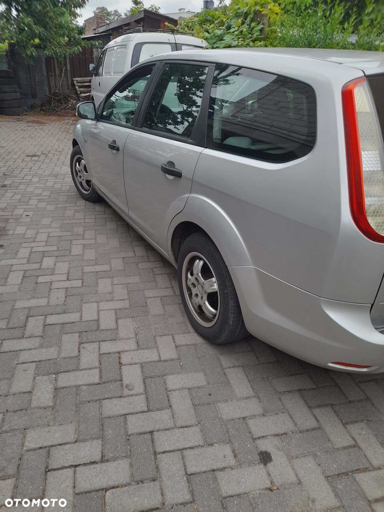 Ford Focus - 2