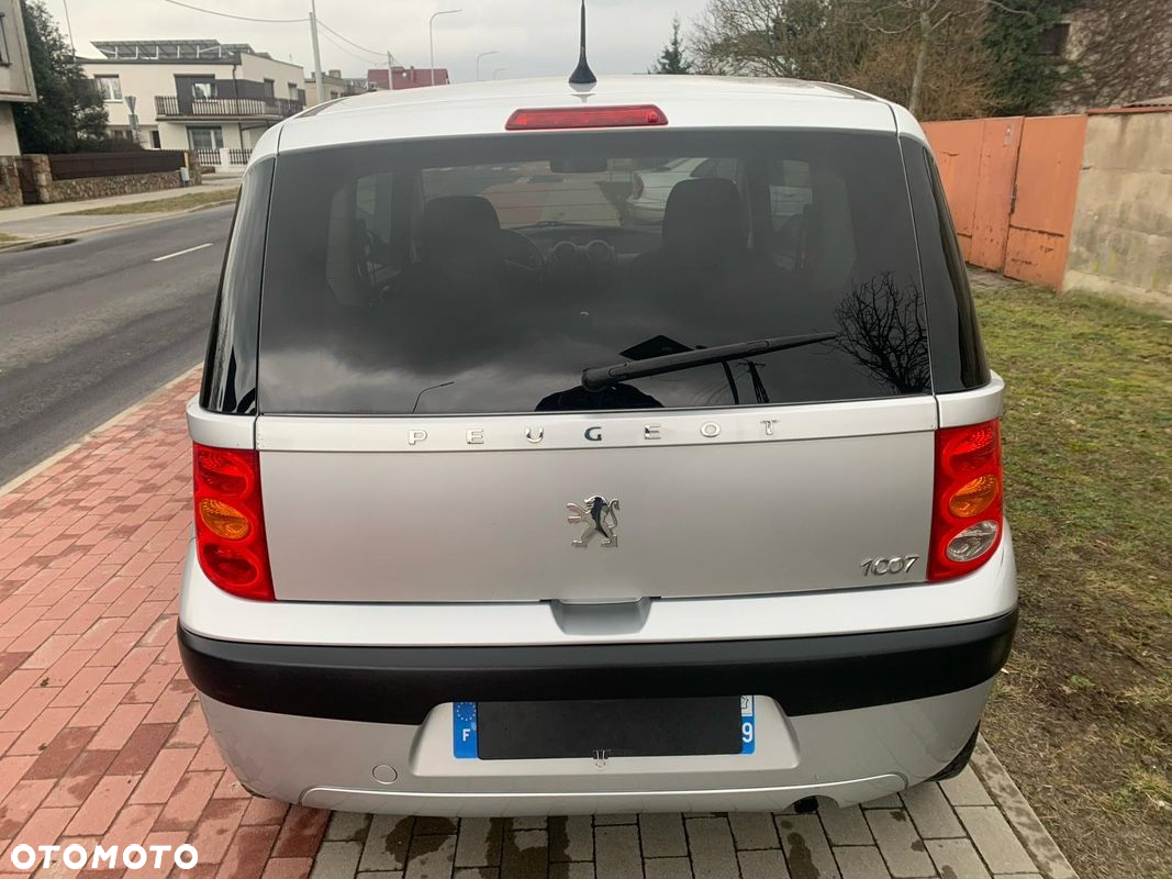 Peugeot 1007 1.4 Trendy - 4
