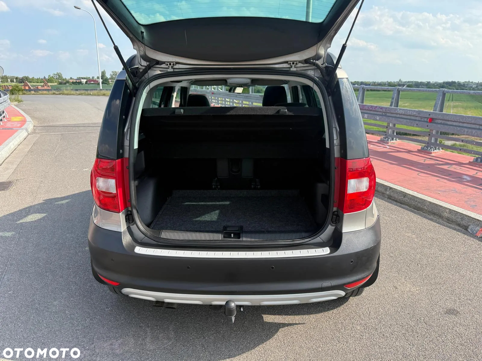 Skoda Yeti 2.0 TDI DPF 4x4 Adventure DSG - 6