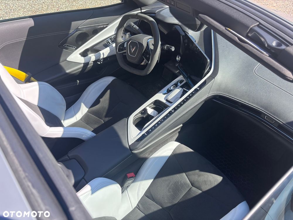 Chevrolet Corvette Stingray 2LT 6.2 V8 Automatik - 17