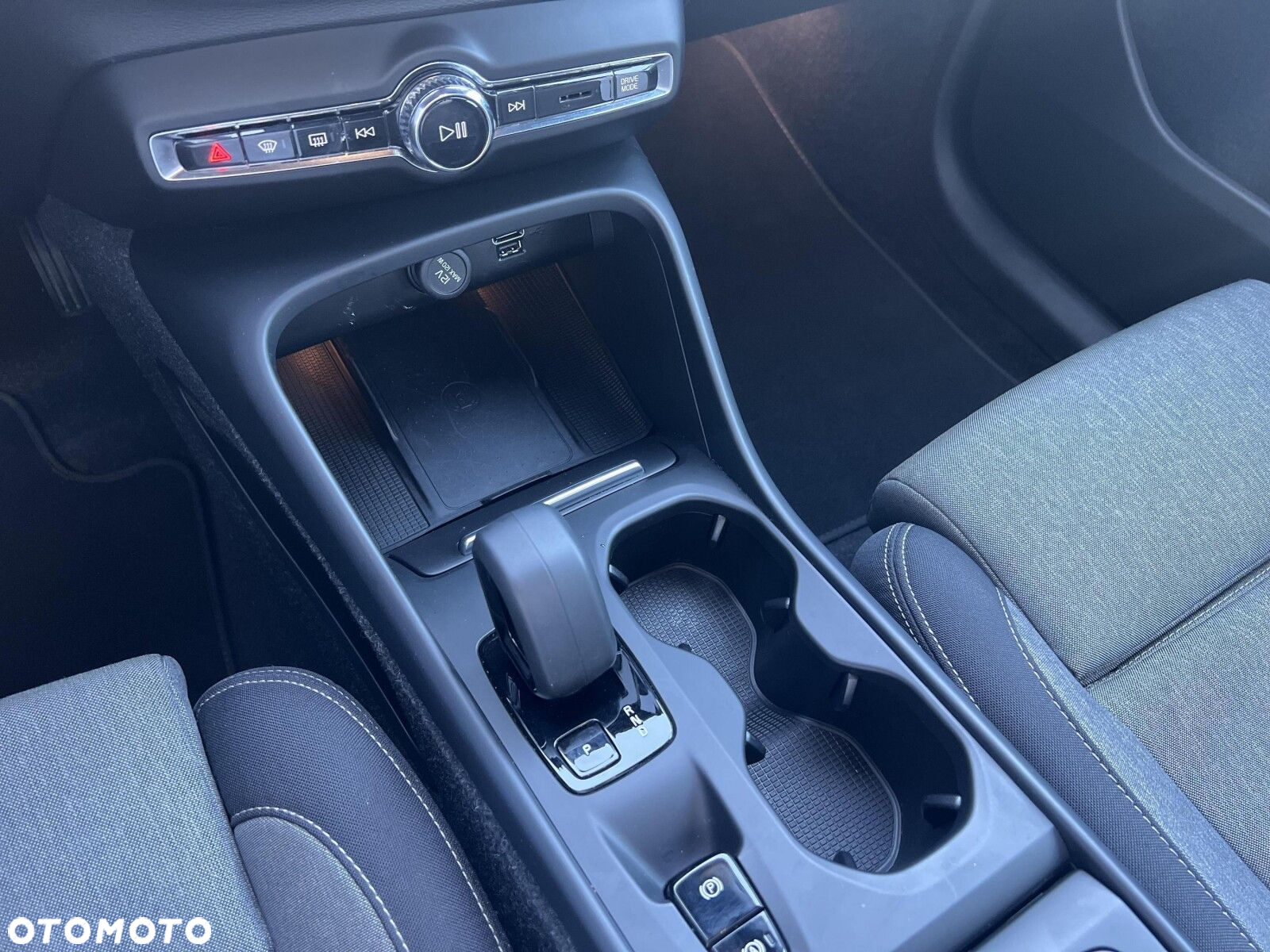 Volvo XC 40 - 21