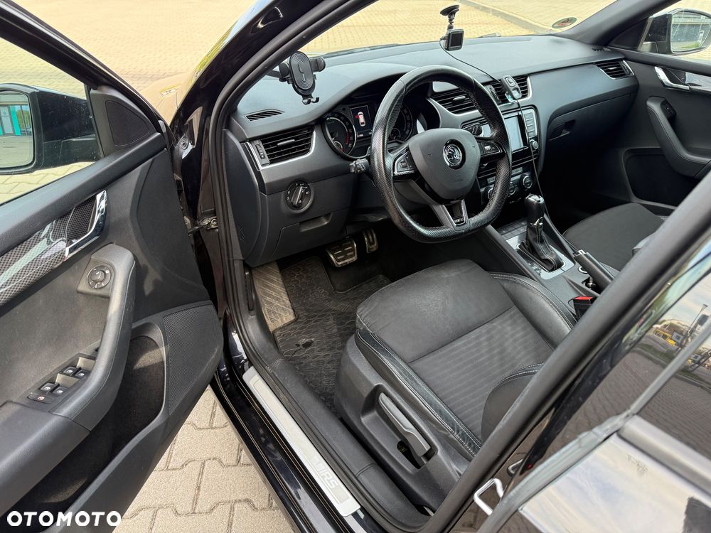 Skoda Octavia 2.0 TDI SCR 4x4 RS DSG - 9