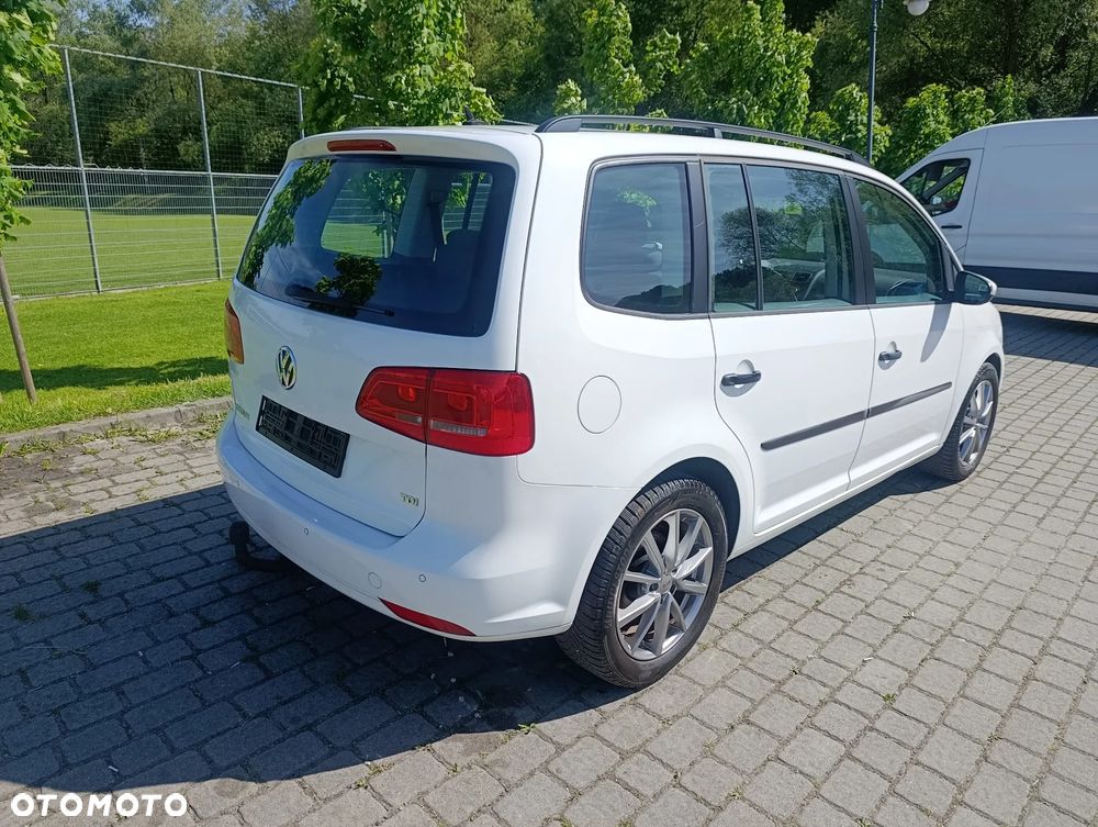 Volkswagen Touran 1.6 TDI DPF BlueMotion Technology Life - 8