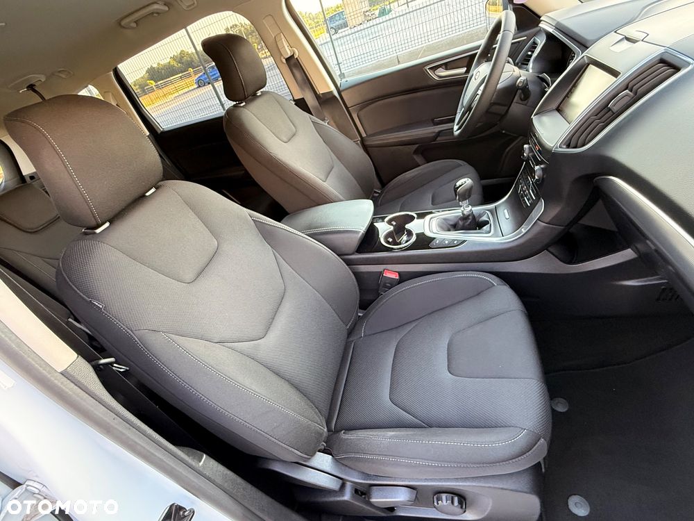 Ford S-Max 2.0 TDCi Titanium - 24