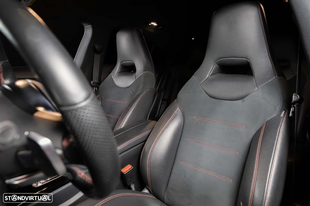 Mercedes-Benz CLA 180 - 8