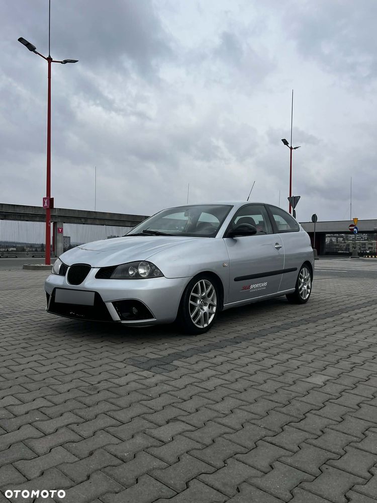 Seat Ibiza SC 1.4 16V Sport - 1