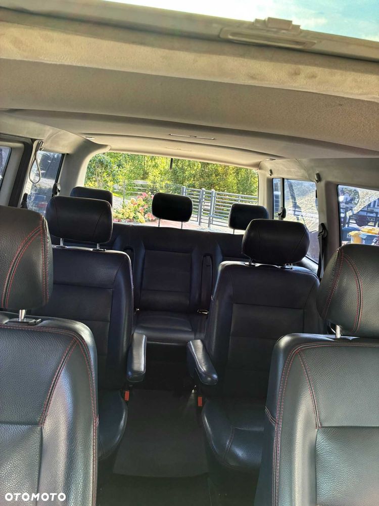Volkswagen Caravelle - 6