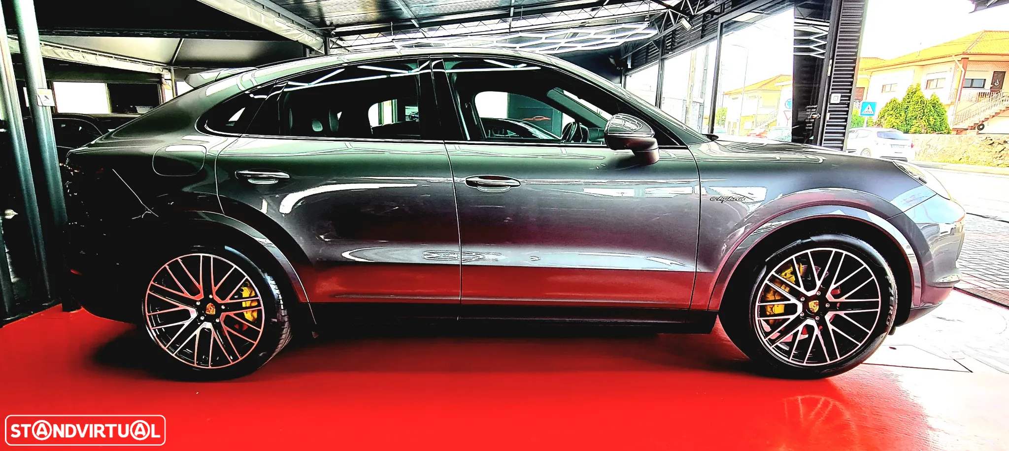 Porsche Cayenne Coupé E-Hybrid - 7