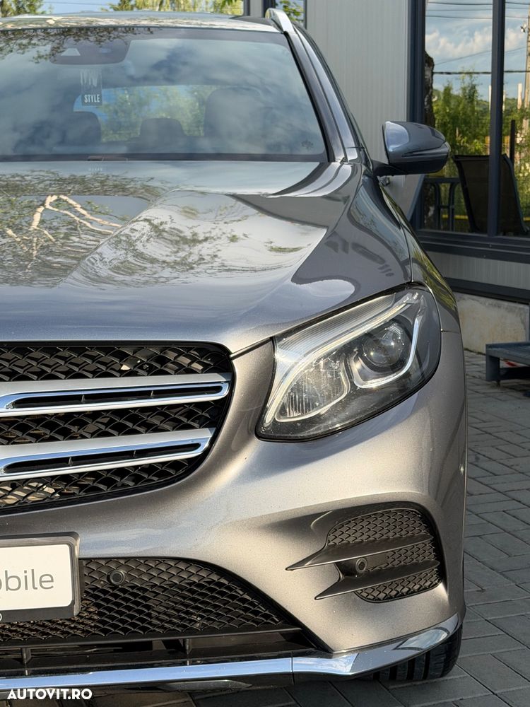 Mercedes-Benz GLC 250 d 4MATIC 9G-TRONIC AMG Line - 19