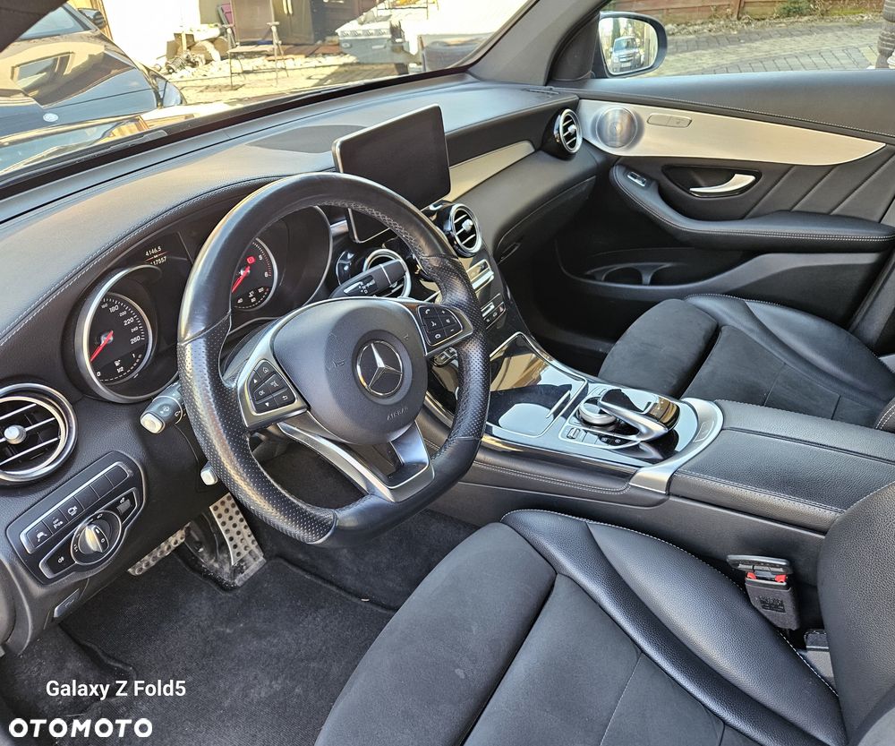 Mercedes-Benz GLC 250 d 4Matic 9G-TRONIC AMG Line - 14