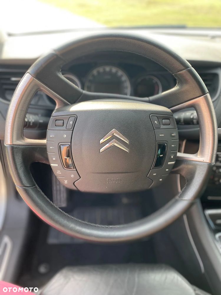 Citroën C5 2.2 HDi Exclusive - 16
