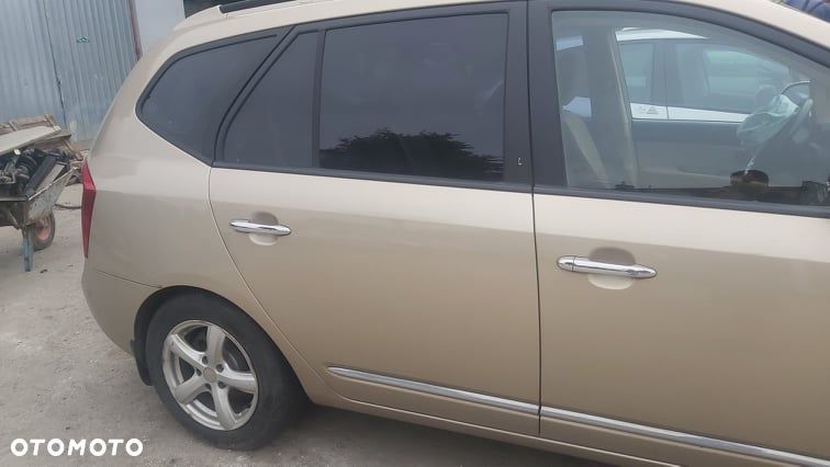 KIA CARENS III 2,0 CRDI 140KM pompa wtryskowa - 5