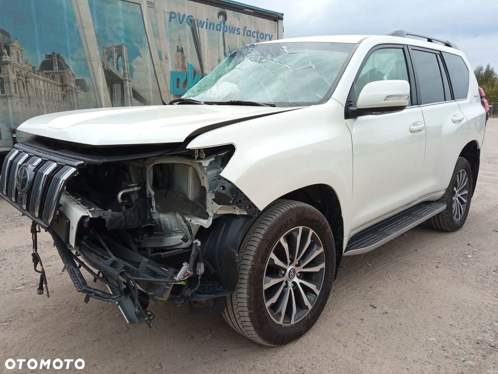 Toyota Land Cruiser LC 2.8 D-4D Invincible - 4