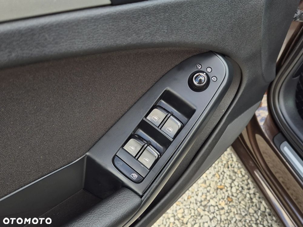 Audi A4 Avant 2.0 TDI DPF S line Sportpaket - 26