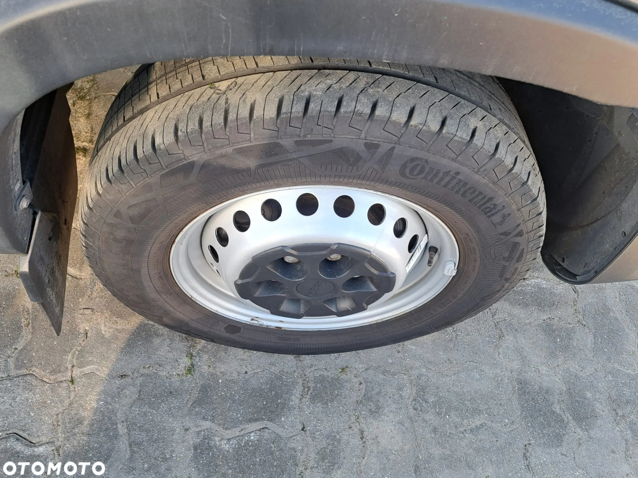 Iveco 35S18 Kontener z Winda 8ep 4200X2200X2200 + Drzwi Boczne Krajowy Super Stan Ledy Nawigacja - 7