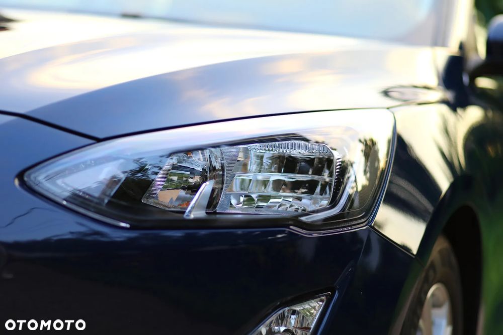 Ford Focus 1.0 EcoBoost Connected - 39