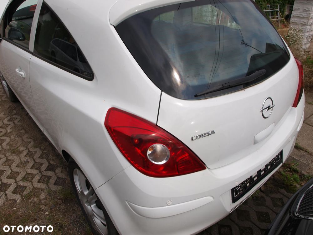 Opel Corsa - 4