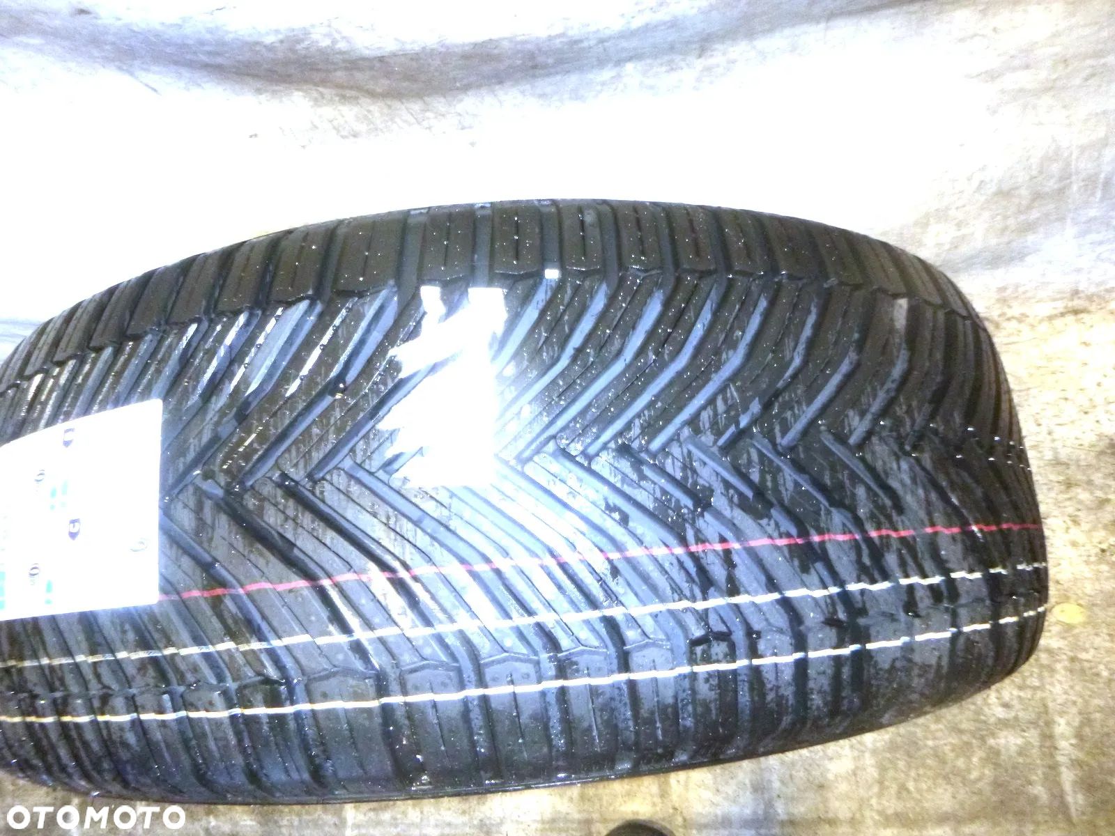 nowa Opona Michelin 235/50R19 CROSSCLIMATE SUV 103W - 1