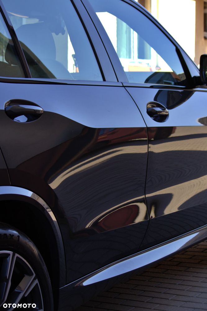 BMW X5 xDrive30d mHEV - 29