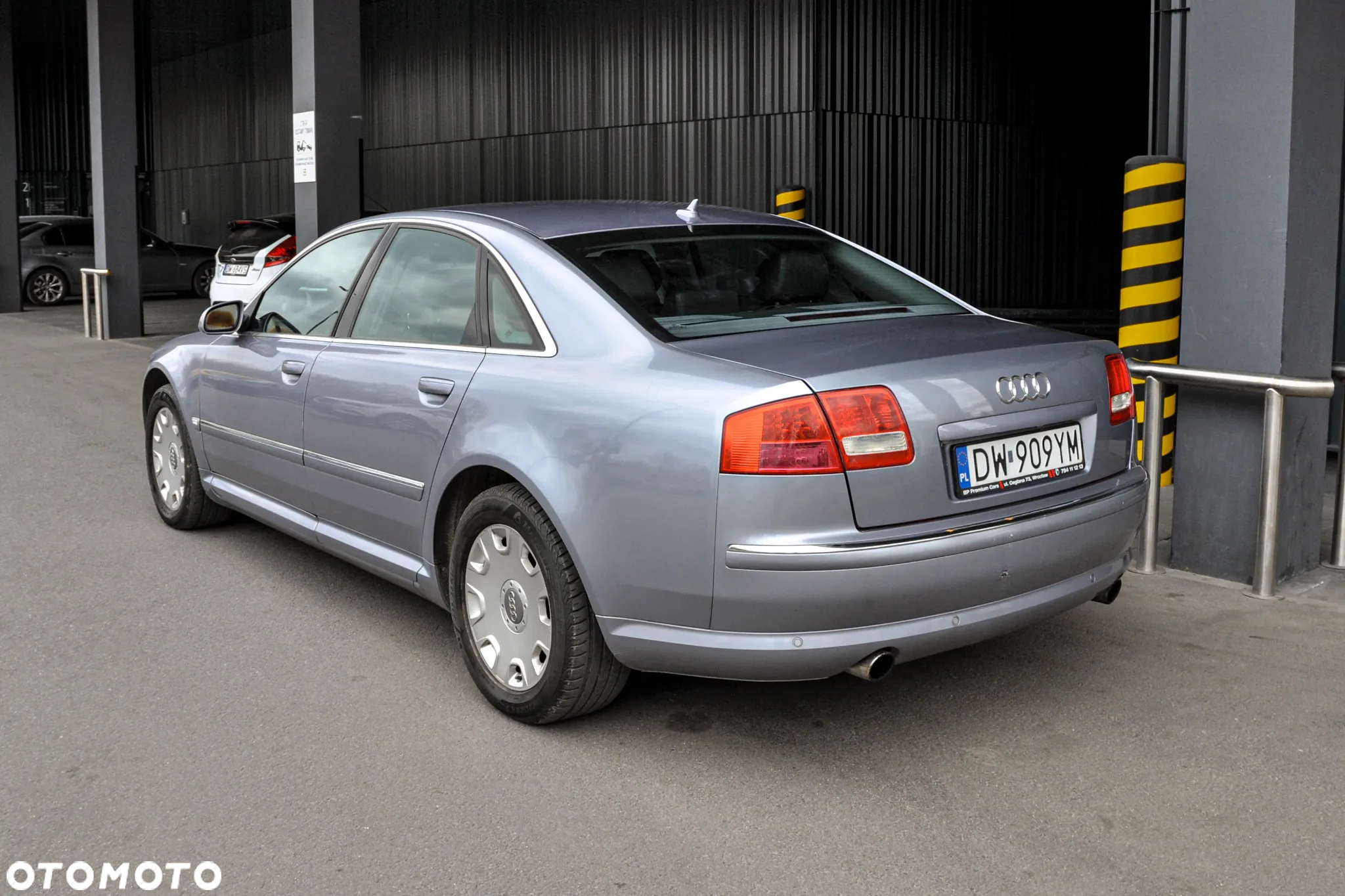 Audi A8 4.2 FSI Quattro - 3