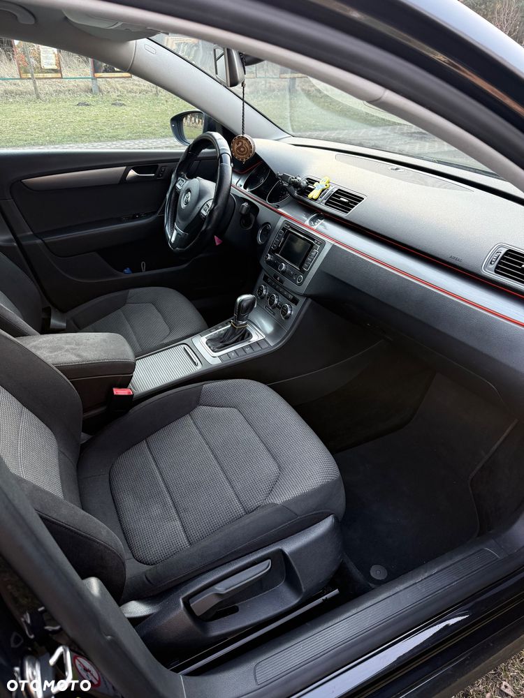 Volkswagen Passat 2.0 TDI Comfortline DSG - 7
