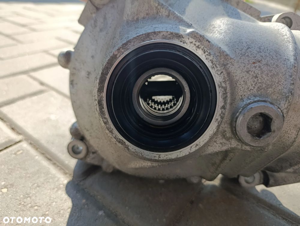 MOST DYFER PRZEDNI BMW X1 E90 E91 E92 7533972 3.15 - 8