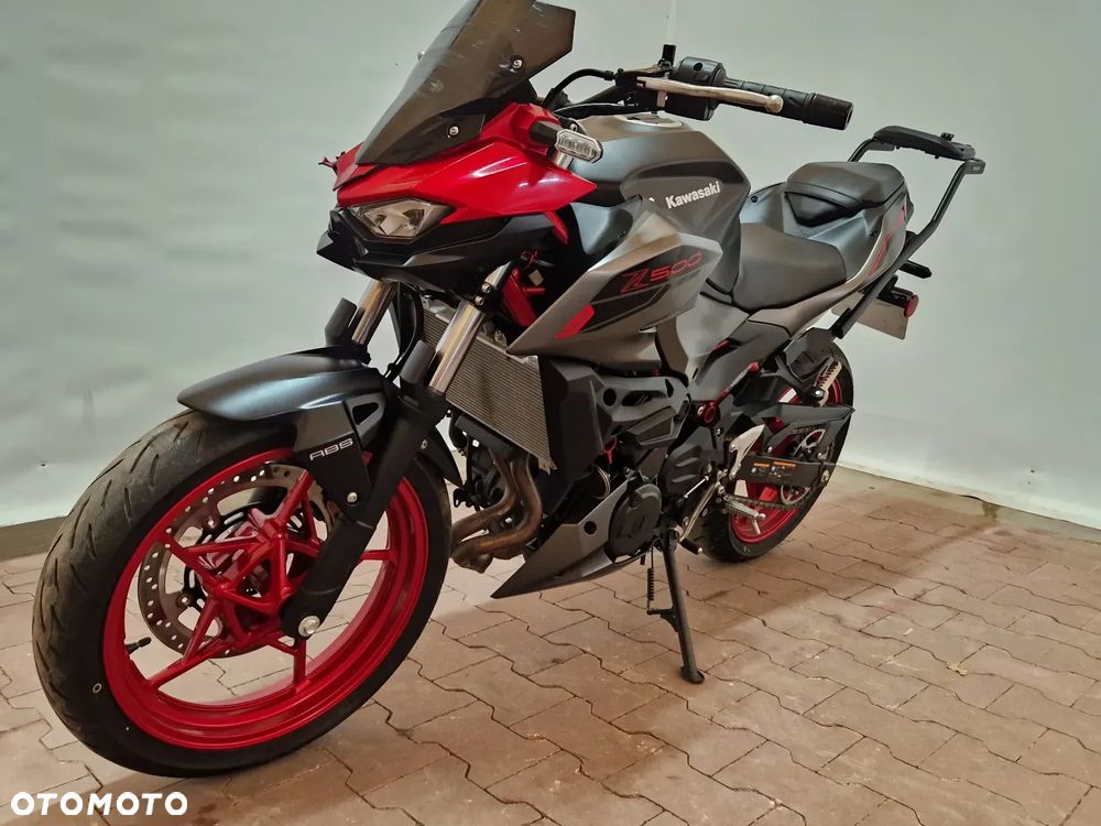 Kawasaki Z - 4
