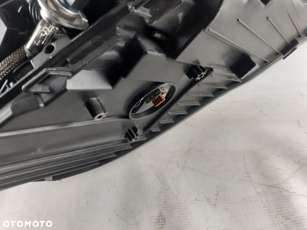 Lampa Volvo V40 lewa xenon 31420007  12-19r.4 - 9