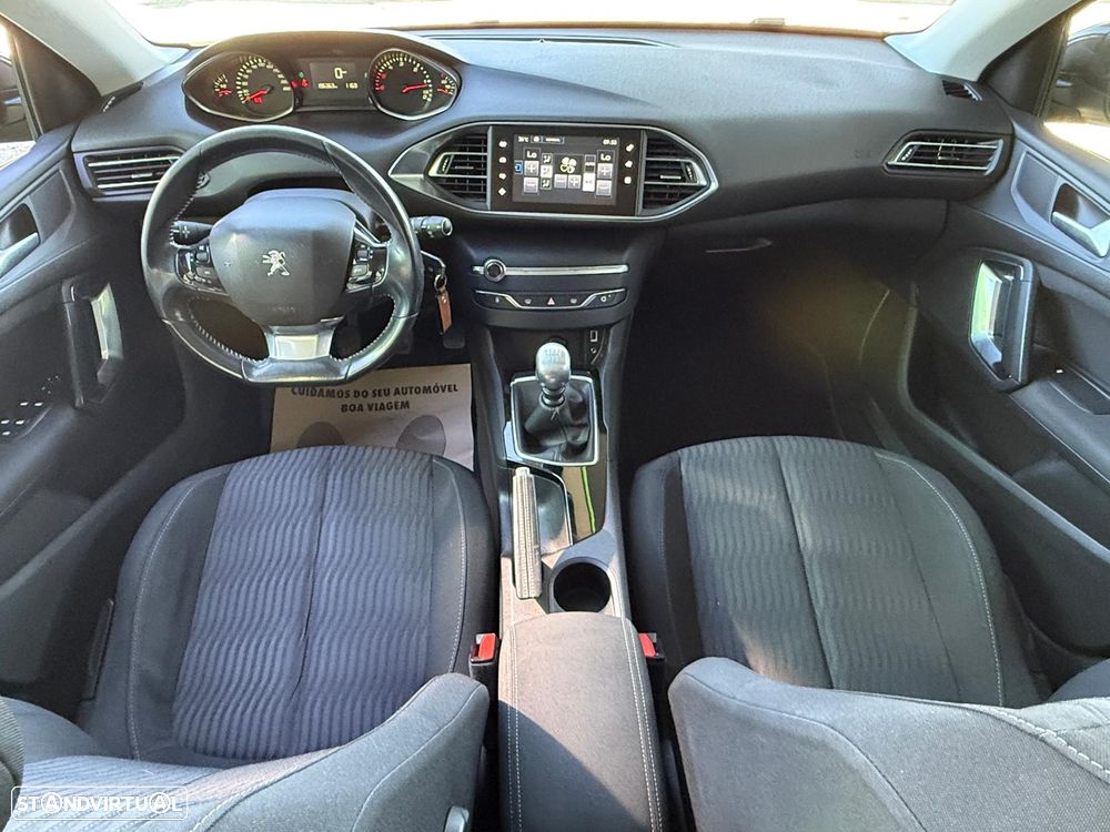 Peugeot 308 SW BlueHDi 120 Stop & Start Nível 2 Business-Line - 16