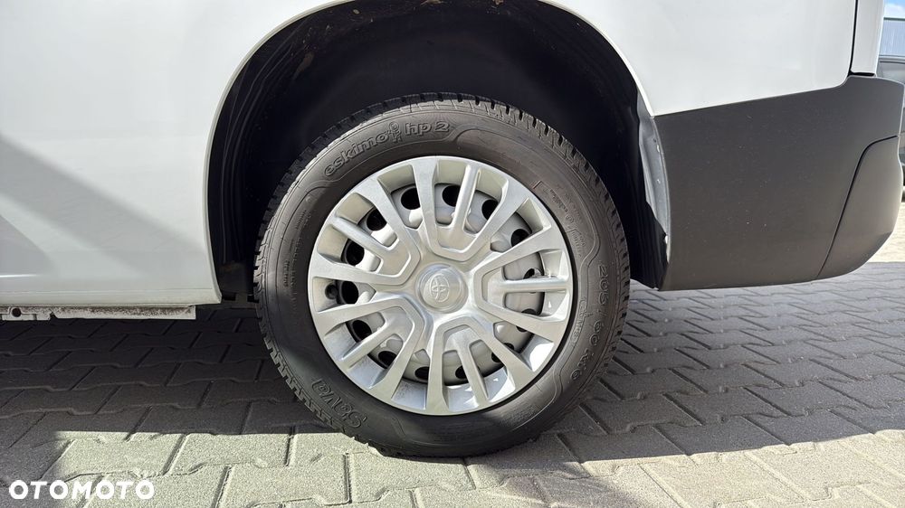 Toyota Proace City - 27