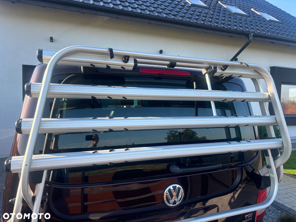 Volkswagen Multivan - 5