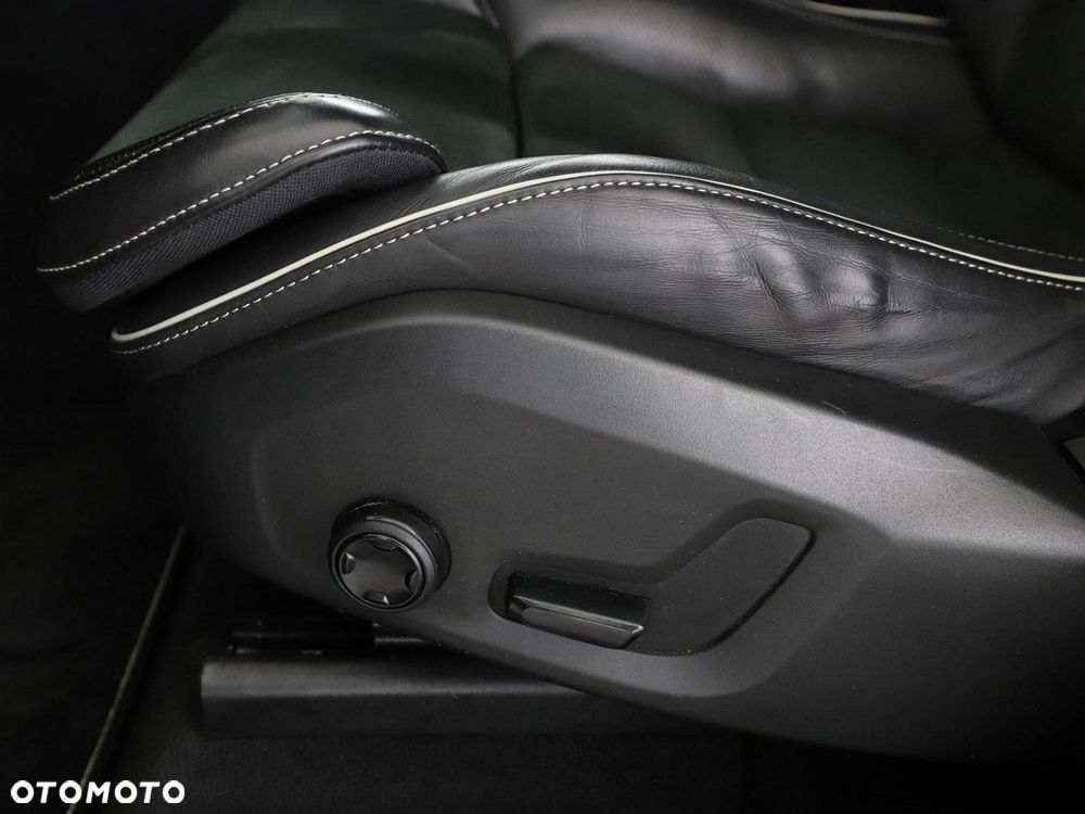 Volvo XC 60 T5 AWD Geartronic RDesign - 37