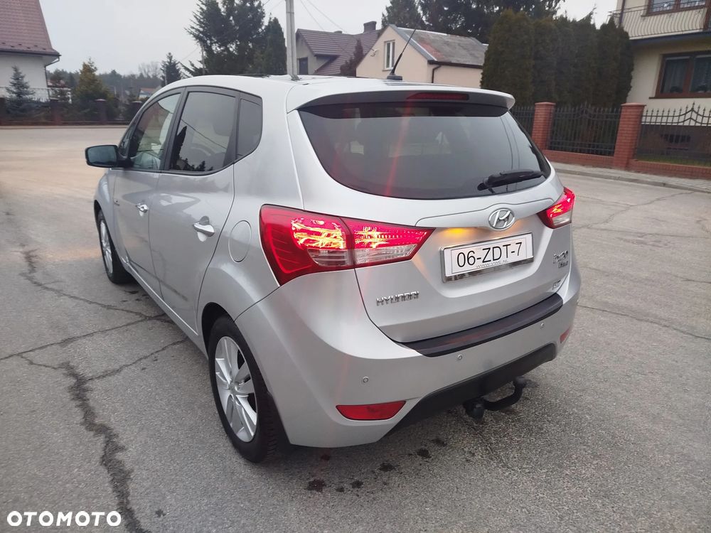 Hyundai ix20 1.4 blue YES Plus - 36