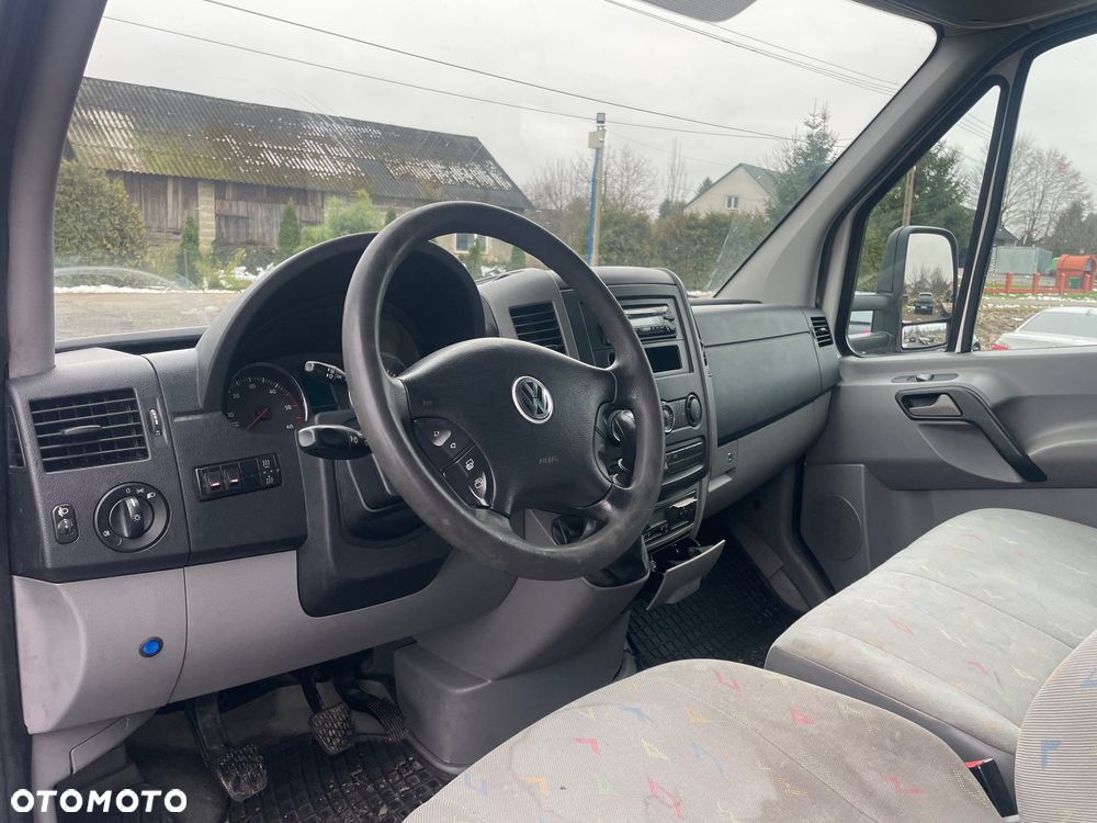 Volkswagen Crafter - 11