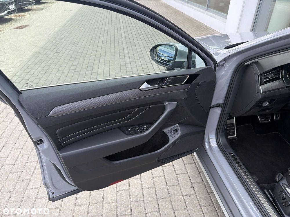 Volkswagen Passat Alltrack 2.0 TDI 4Mot DSG - 17