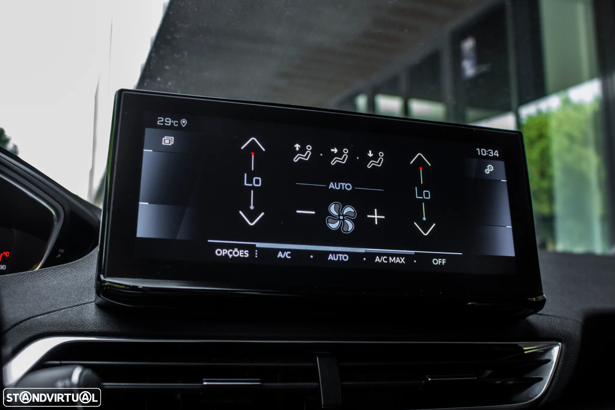 Peugeot 5008 1.5 BlueHDi Allure EAT8 - 42